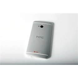 крышка HTC One M7 серебристая оригинал